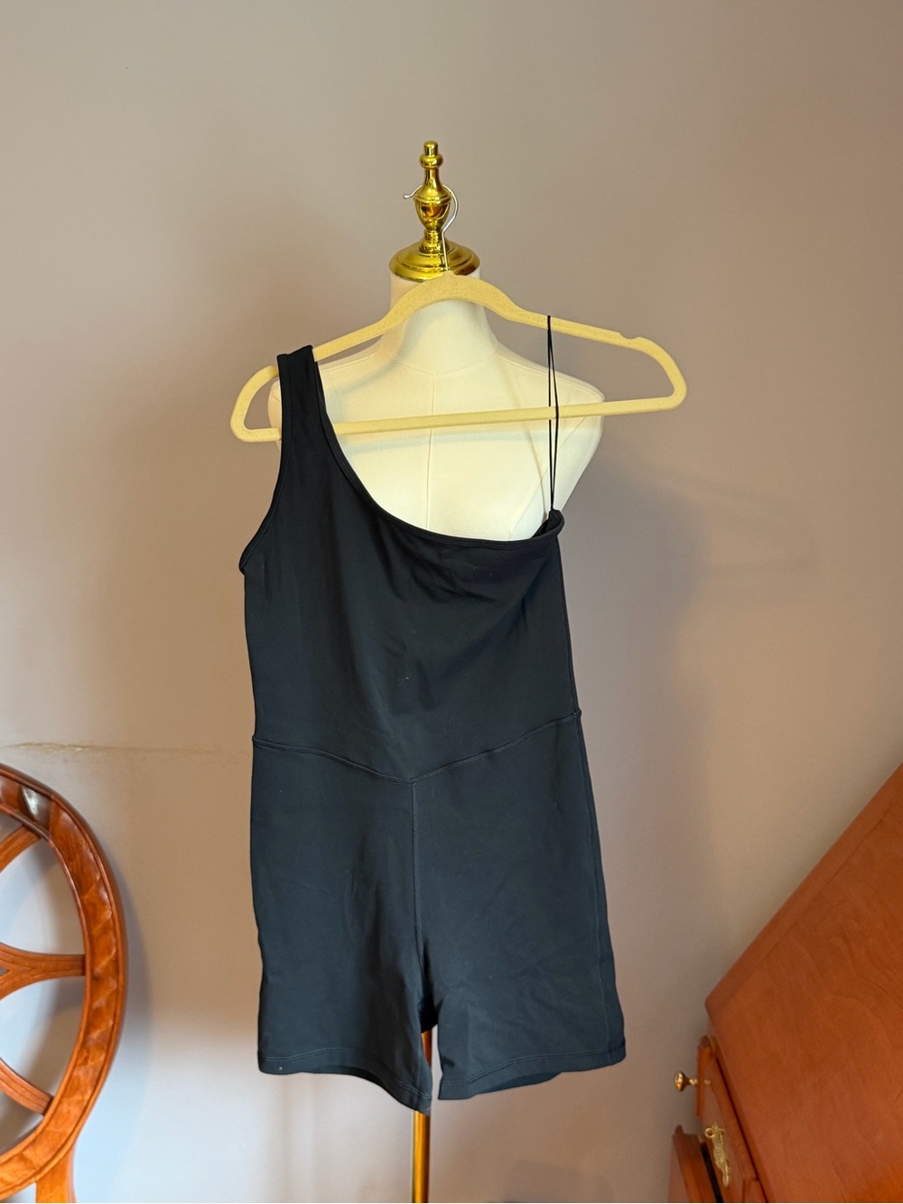 Wilfred Free One-Shoulder Black Romper